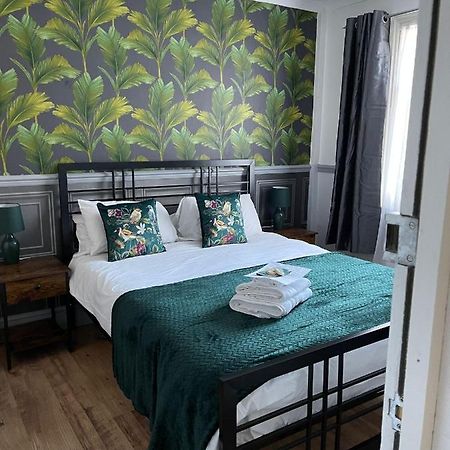 Lilyrose Hotel Whitby Eksteriør billede