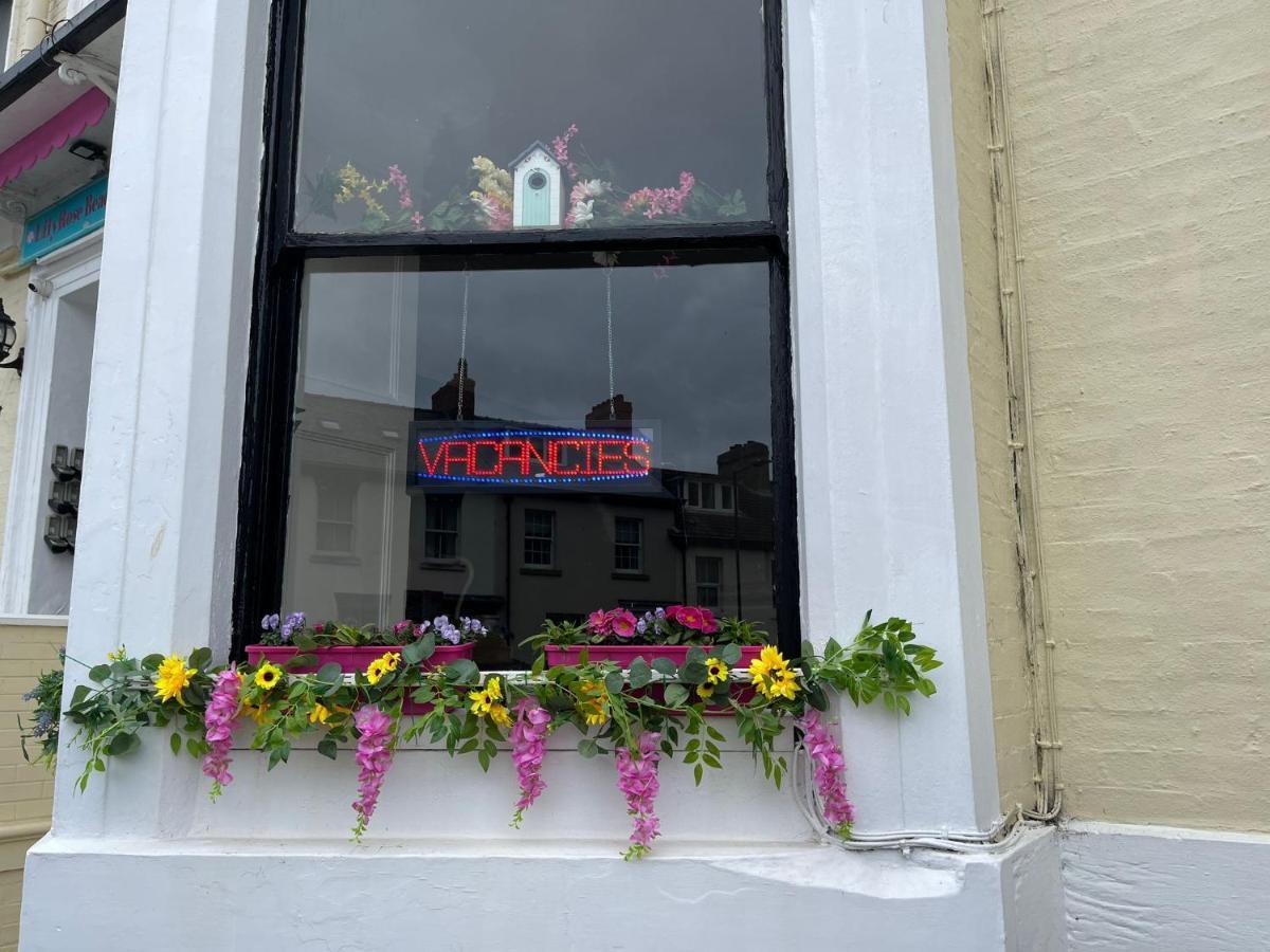 Lilyrose Hotel Whitby Eksteriør billede