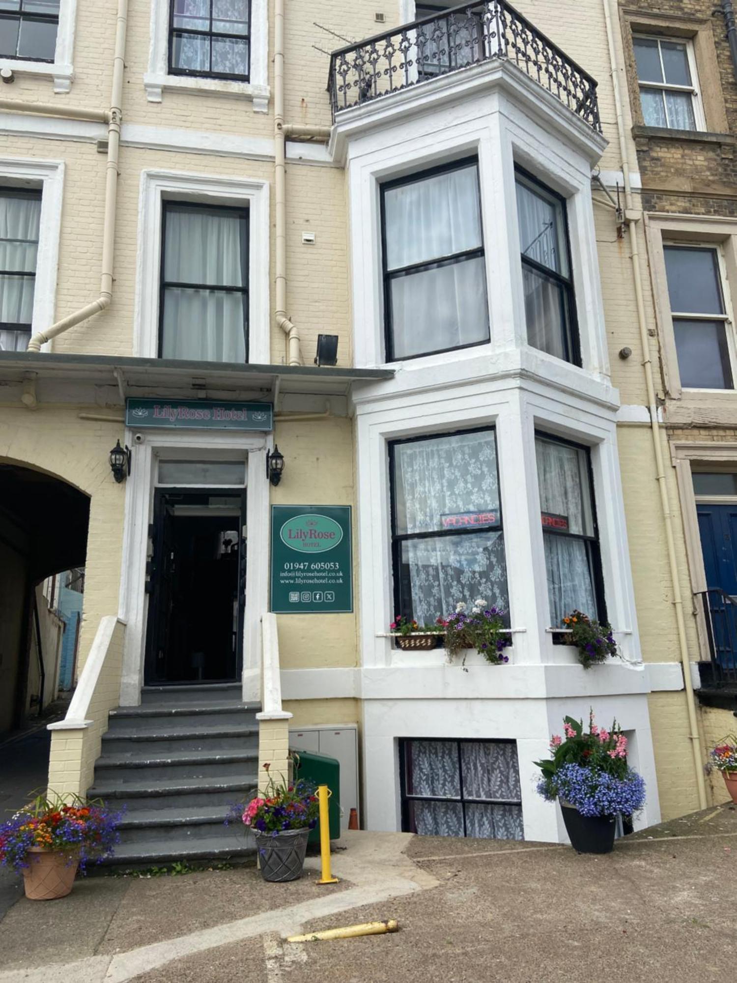 Lilyrose Hotel Whitby Eksteriør billede
